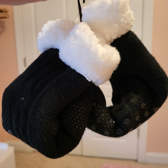 Sherpa Black and White Booties - Picture 1 of 5